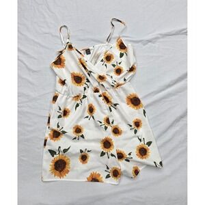 Shein Sunflower Print Romper Size Large